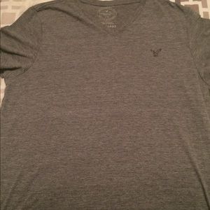 American Eagle V Neck